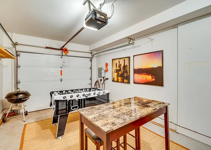 Manitou Springs Escape With Aandc And Private Deck!